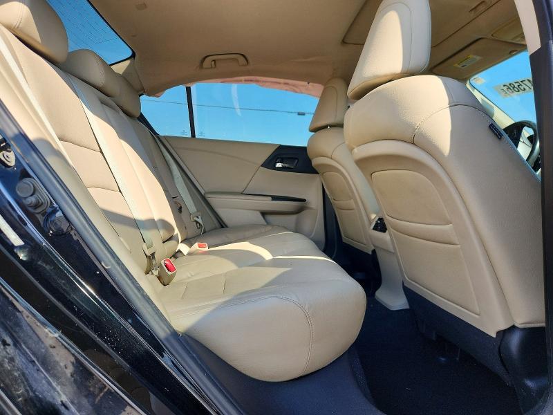 Photo 10 from auction – 2014 HONDA ACCORD with VIN 1HGCR2F82EA210923