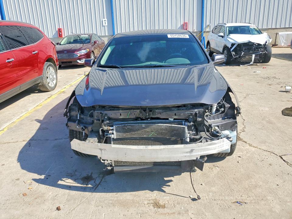 Photo 5 from auction – 2013 CHEVROLET MALIBU with VIN 1G11D5SR2DF147501