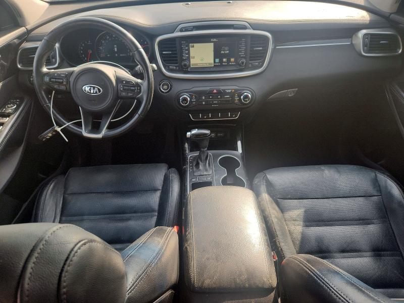Photo 8 from auction – 2016 KIA SORENTO with VIN 5XYPK4A59GG114013