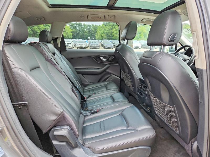Photo 11 from auction – 2017 AUDI Q7 with VIN WA1LAAF78HD000086
