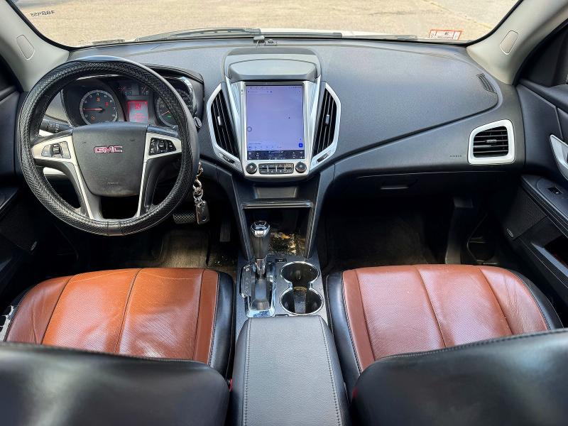 Photo 9 from auction – 2016 GMC TERRAIN with VIN 2GKFLUEK2G6147977