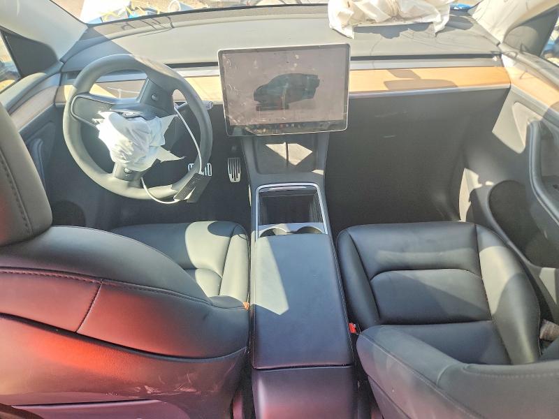 Photo 8 from auction – 2025 TESLA MODEL Y with VIN 7SAYGDEE8SA362351