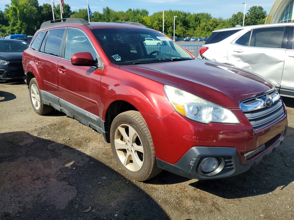 Photo 4 from auction – 2014 SUBARU OUTBACK with VIN 4S4BRBCC9E1238541