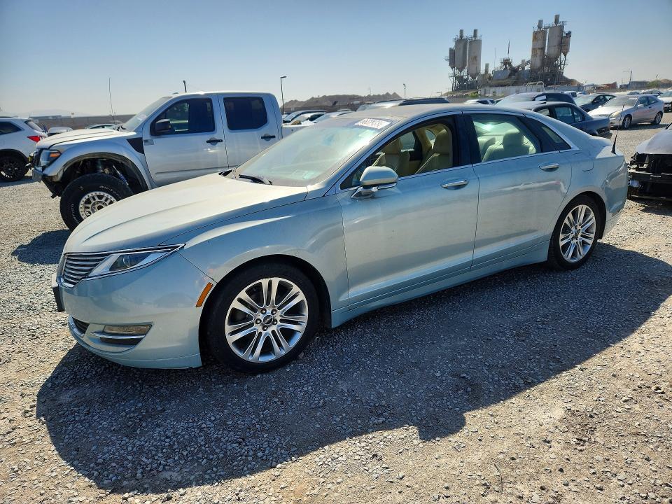 LINCOLN MKZ 2014 with VIN 3LN6L2LU3ER814190 - Photo from auction