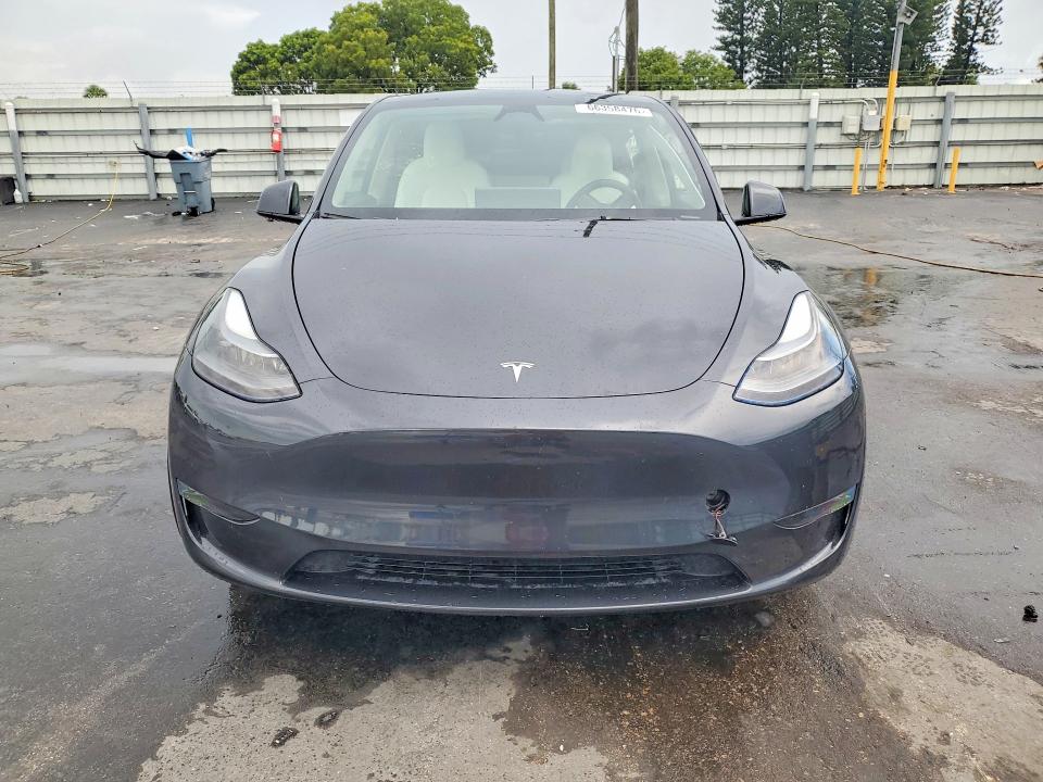 Photo 5 from auction – 2024 TESLA MODEL Y with VIN 7SAYGDEF5RF027229