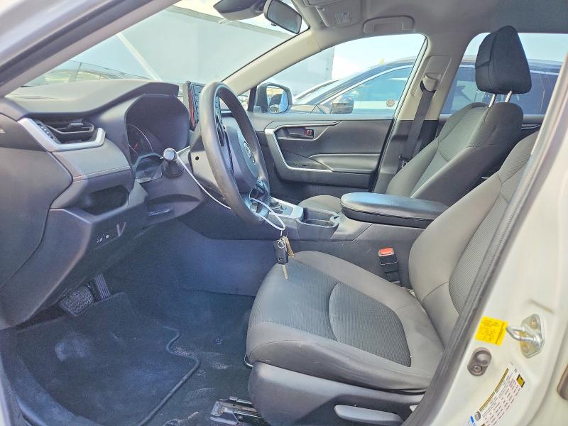 Photo 7 from auction – 2021 TOYOTA RAV4 with VIN 2T3F1RFV2MW193624