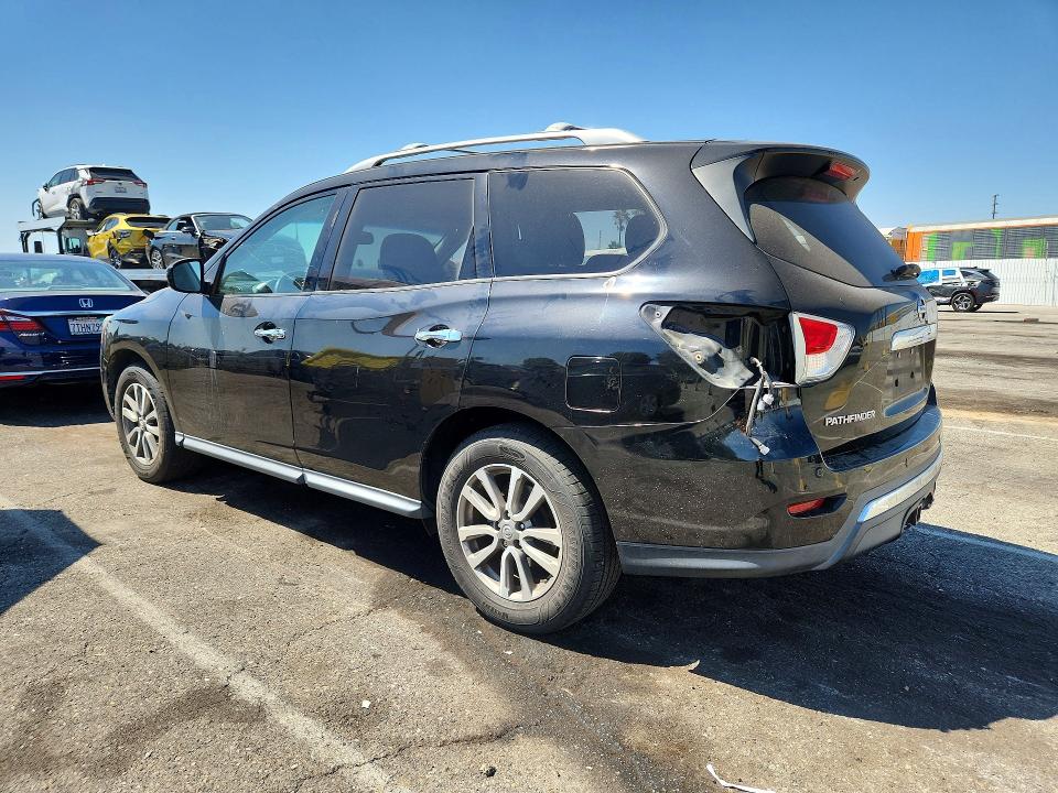 Photo 2 from auction – 2015 NISSAN PATHFINDER with VIN 5N1AR2MN9FC680169