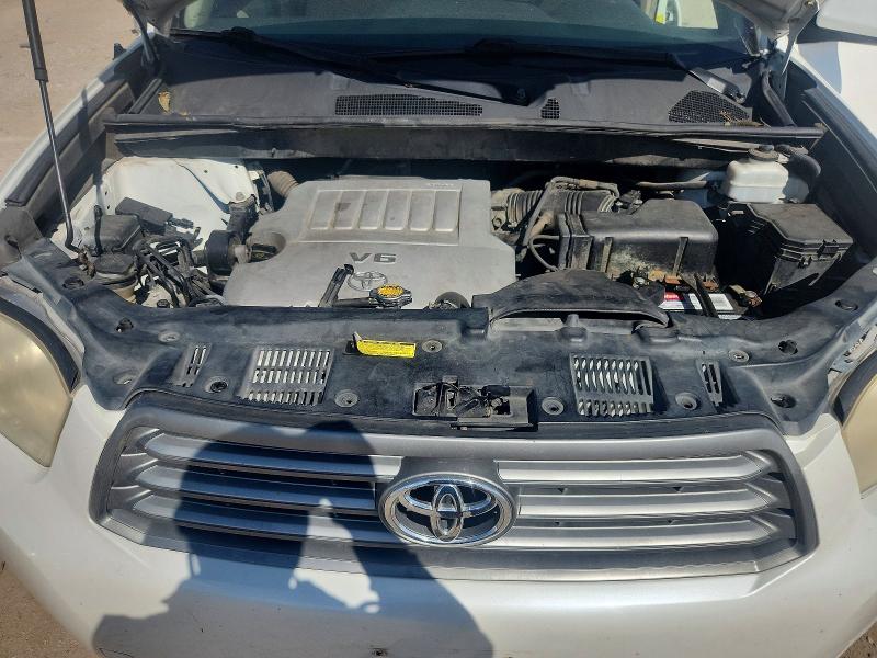 Photo 12 from auction – 2010 TOYOTA HIGHLANDER with VIN 5TDZK3EH3AS022574