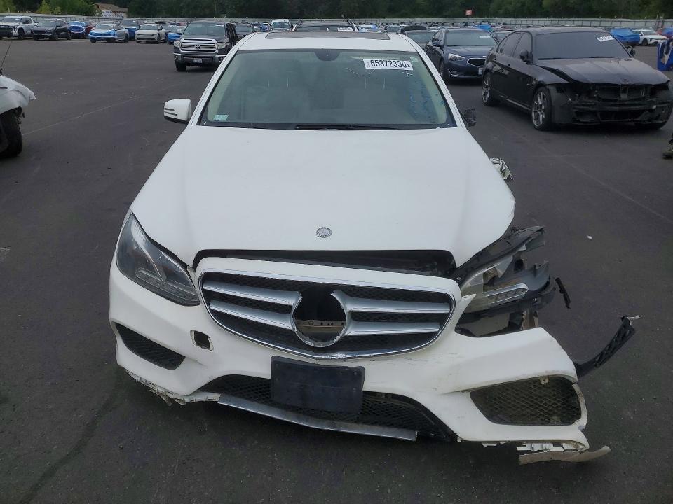 Photo 5 from auction – 2014 MERCEDES-BENZ E with VIN WDDHF5KB1EA796357