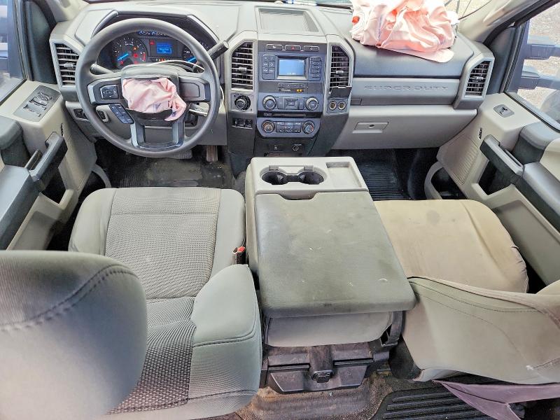 Photo 8 from auction – 2017 FORD F250 with VIN 1FT7W2B60HEE71073
