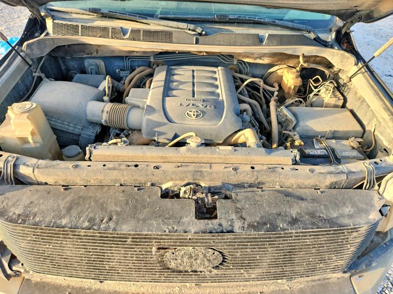Photo 11 from auction – 2017 TOYOTA TUNDRA with VIN 5TFGW5F18HX221990