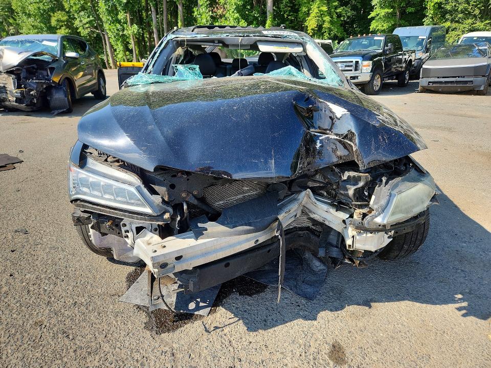 Photo 5 from auction – 2016 ACURA TLX with VIN 19UUB1F36GA009746