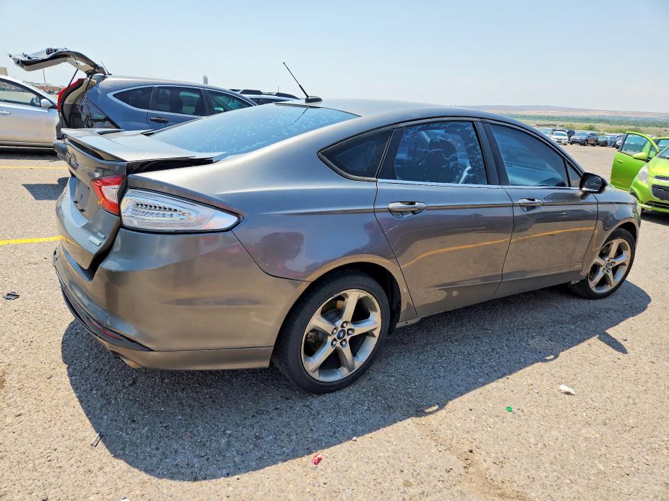 Photo 3 from auction – 2013 FORD FUSION with VIN 3FA6P0HR7DR122861
