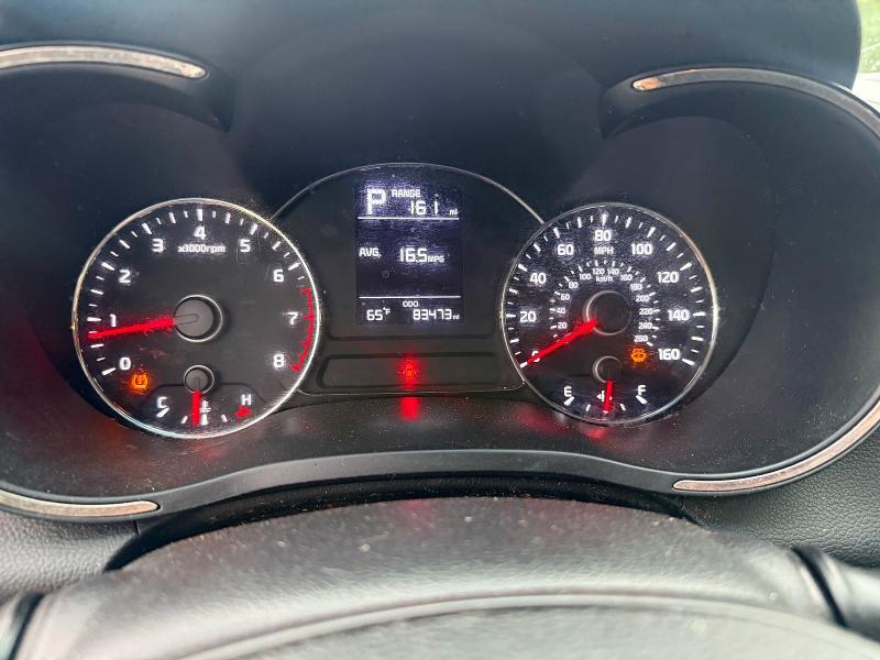 Photo 8 from auction – 2017 KIA FORTE with VIN 3KPFK4A75HE097190