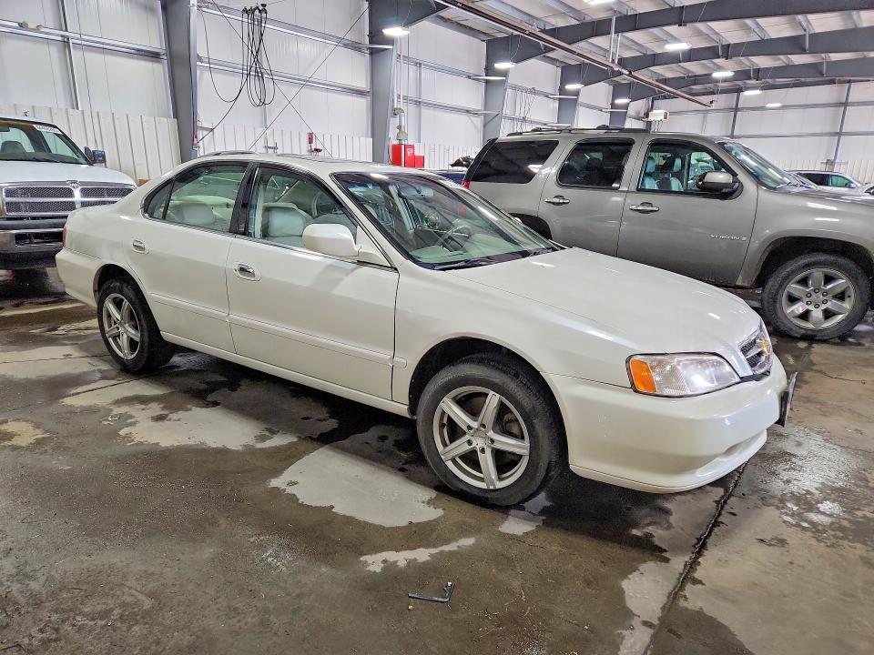 Photo 4 from auction – 2001 ACURA 3.2TL with VIN 19UUA56621A013529