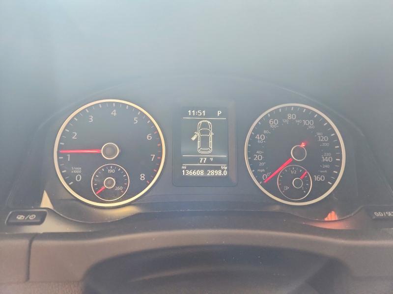 Снимка 9 от търг – 2017 VOLKSWAGEN TIGUAN с VIN WVGBV7AX6HK049990