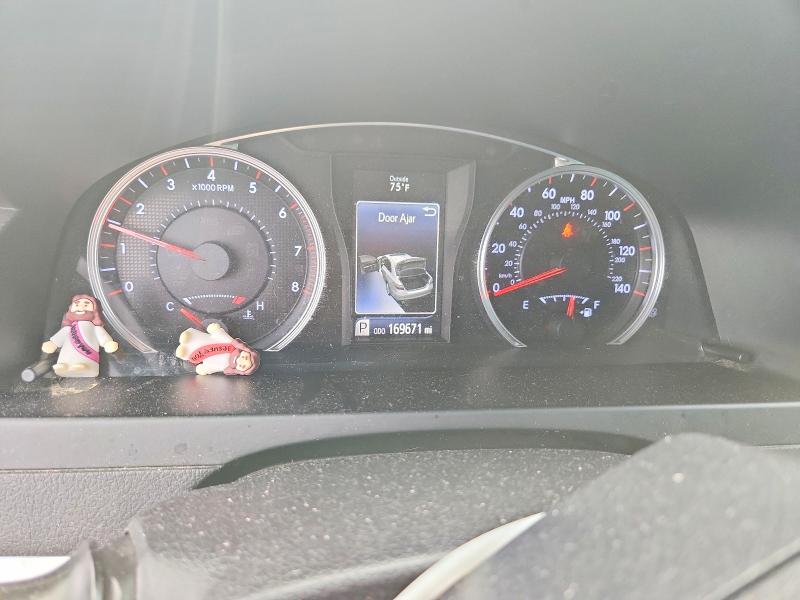 Photo 9 from auction – 2015 TOYOTA CAMRY with VIN 4T1BF1FK7FU922025