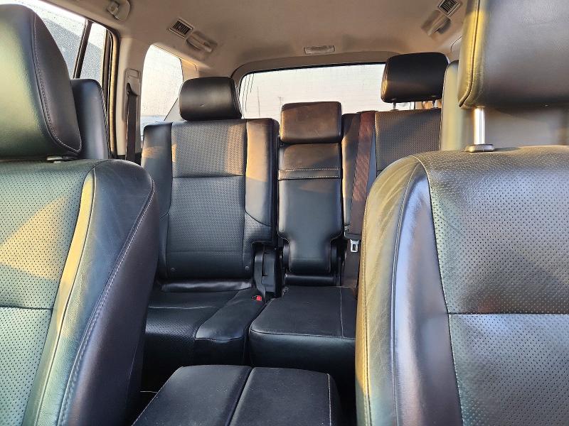 Photo 10 from auction – 2011 LEXUS GX with VIN JTJJM7FX9B5020353