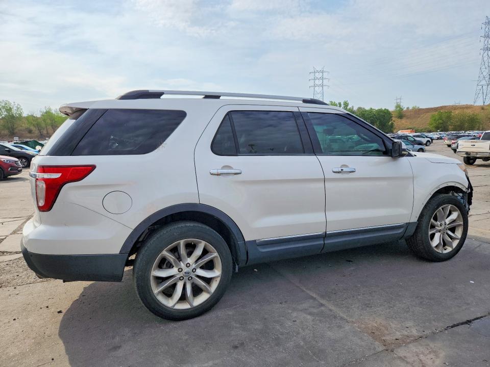 Photo 3 from auction – 2011 FORD EXPLORER with VIN 1FMHK8F89BGA32329