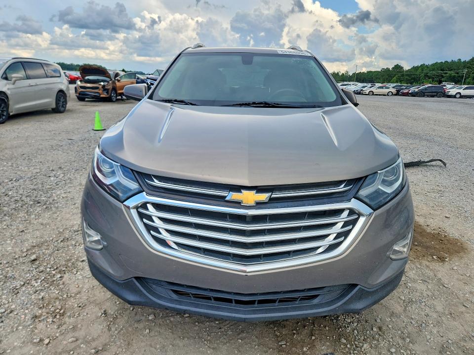 Photo 5 from auction – 2018 CHEVROLET EQUINOX with VIN 3GNAXJEV4JS561555