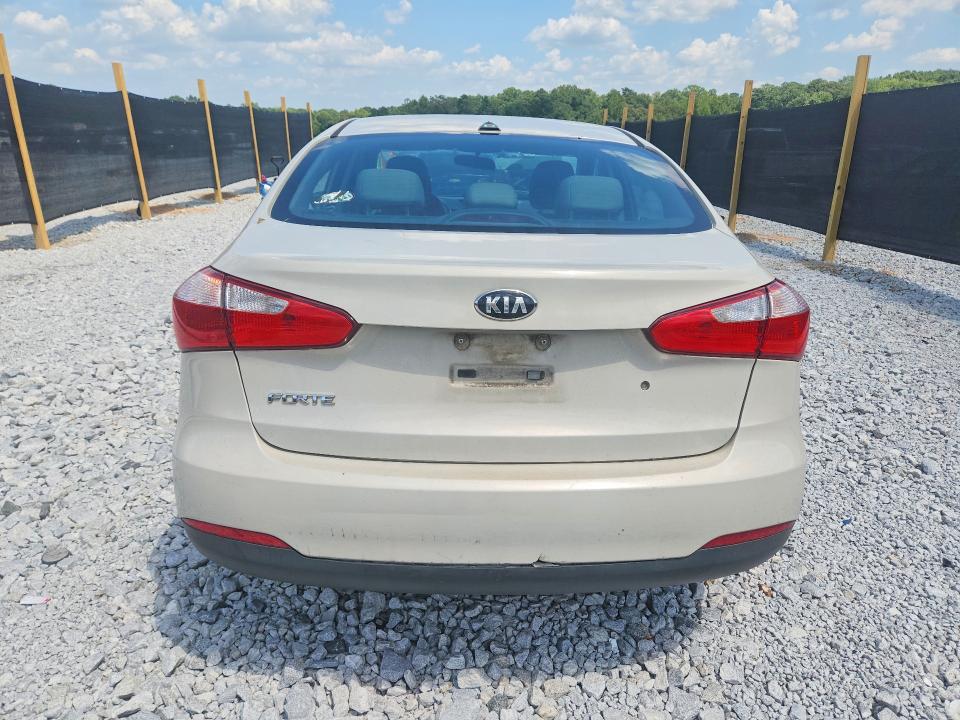 Photo 6 from auction – 2015 KIA FORTE with VIN KNAFK4A66F5392571