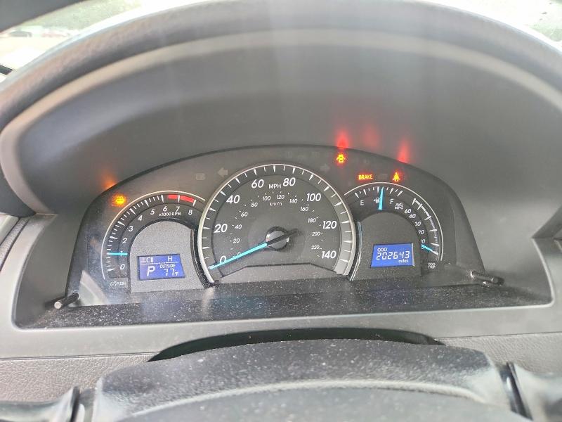 Photo 9 from auction – 2014 TOYOTA CAMRY with VIN 4T4BF1FK2ER373709