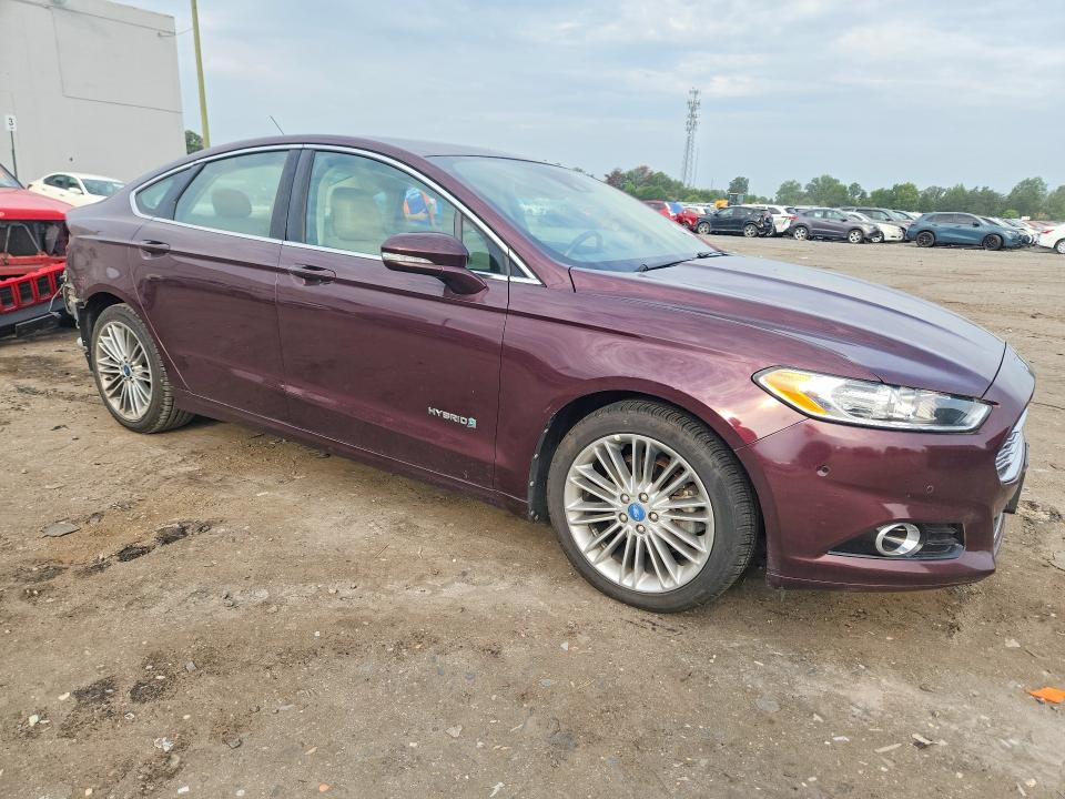 Photo 4 from auction – 2013 FORD FUSION with VIN 3FA6P0LU7DR181940