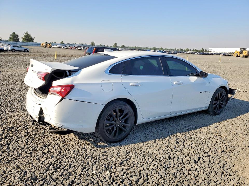 Photo 3 from auction – 2021 CHEVROLET MALIBU with VIN 1G1ZD5ST2MF078291