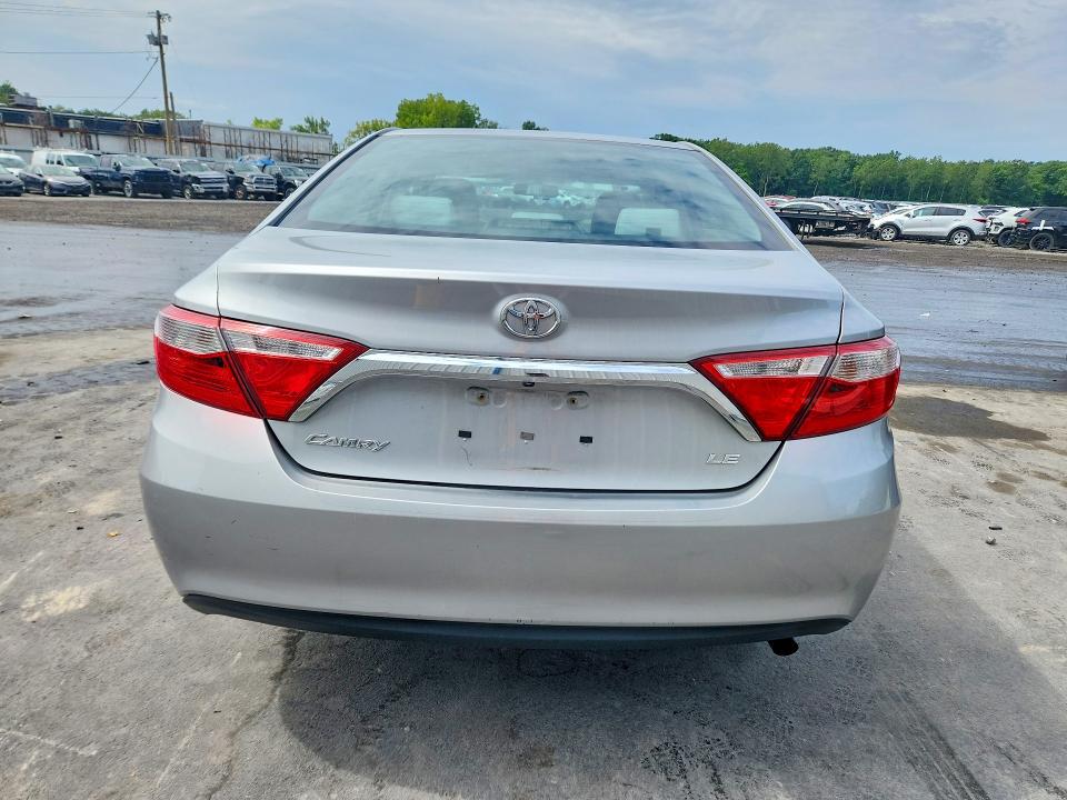 Photo 6 from auction – 2016 TOYOTA CAMRY with VIN 4T4BF1FK8GR543414