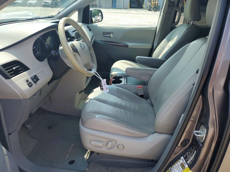 Photo 7 from auction – 2014 TOYOTA SIENNA with VIN 5TDYK3DC7ES494963