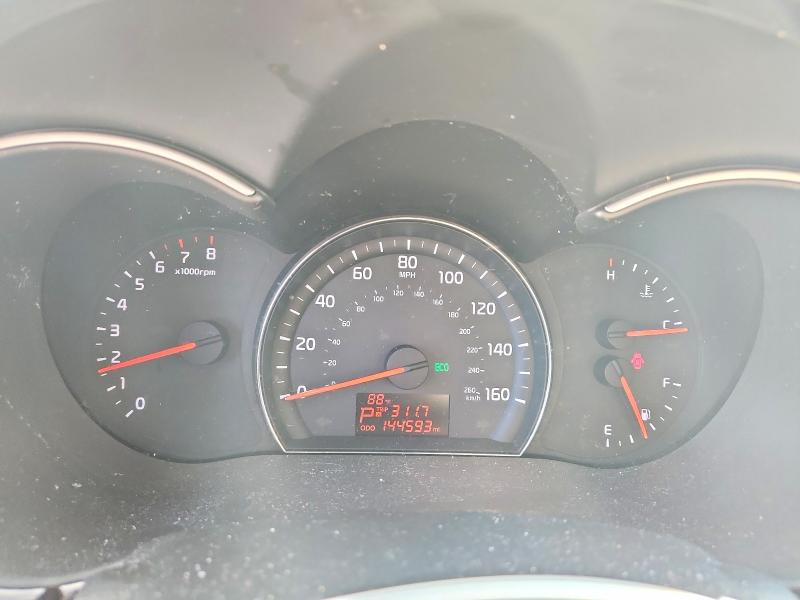 Снимка 9 от търг – 2015 KIA SORENTO с VIN 5XYKT4A67FG593790