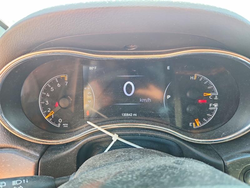 Photo 9 from auction – 2015 JEEP GRAND CHEROKEE with VIN 1C4RJFAG2FC173352