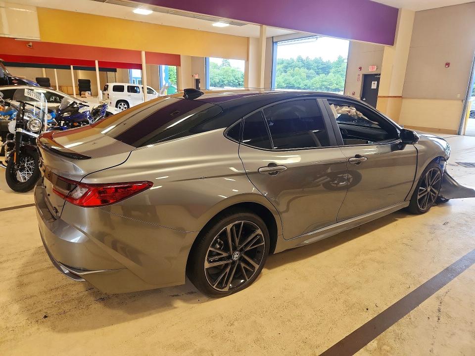 Photo 3 from auction – 2026 TOYOTA CAMRY with VIN 4T1DBADK2TU055197
