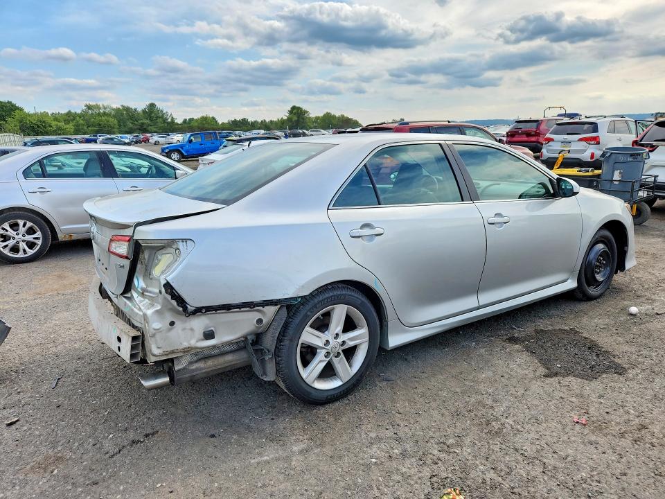 Photo 3 from auction – 2014 TOYOTA CAMRY with VIN 4T1BF1FK4EU370126
