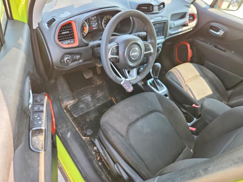 Photo 8 from auction – 2018 JEEP RENEGADE with VIN ZACCJBAB5JPH73094