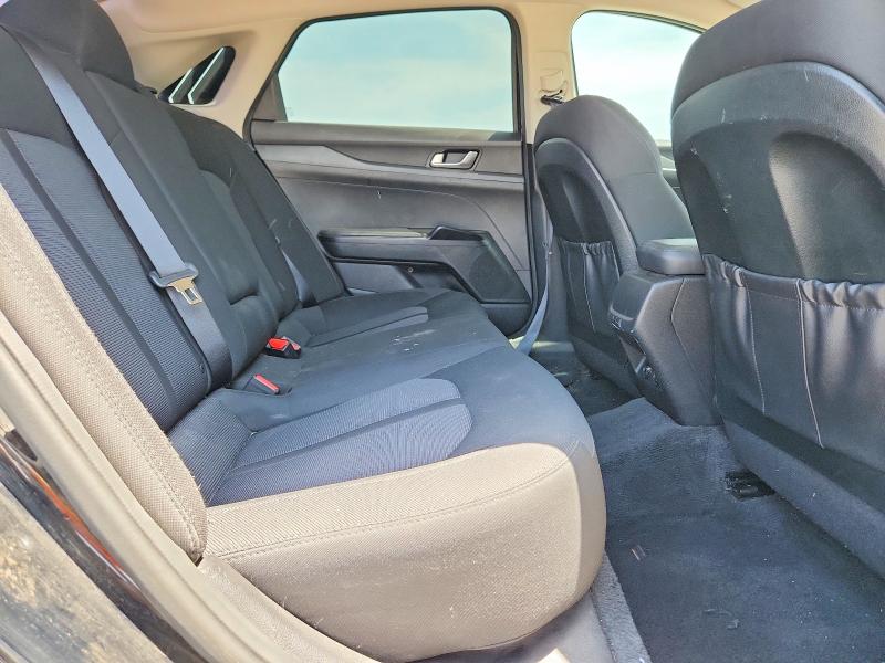 Снимка 10 от търг – 2022 KIA K5 с VIN 5XXG14J24NG136608