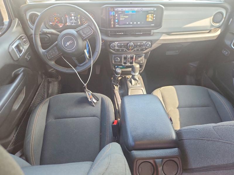 Photo 8 from auction – 2024 JEEP GLADIATOR with VIN 1C6HJTAG2RL116073