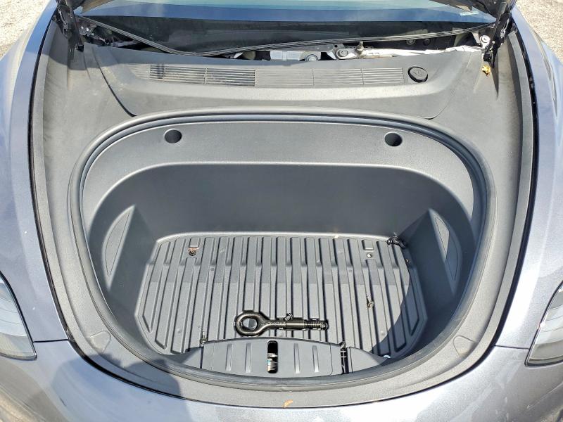 Снимка 11 от търг – 2022 TESLA MODEL 3 с VIN 5YJ3E1EB2NF136752