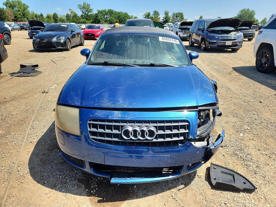Photo 5 from auction – 2003 AUDI TT with VIN TRUTC28N031005607