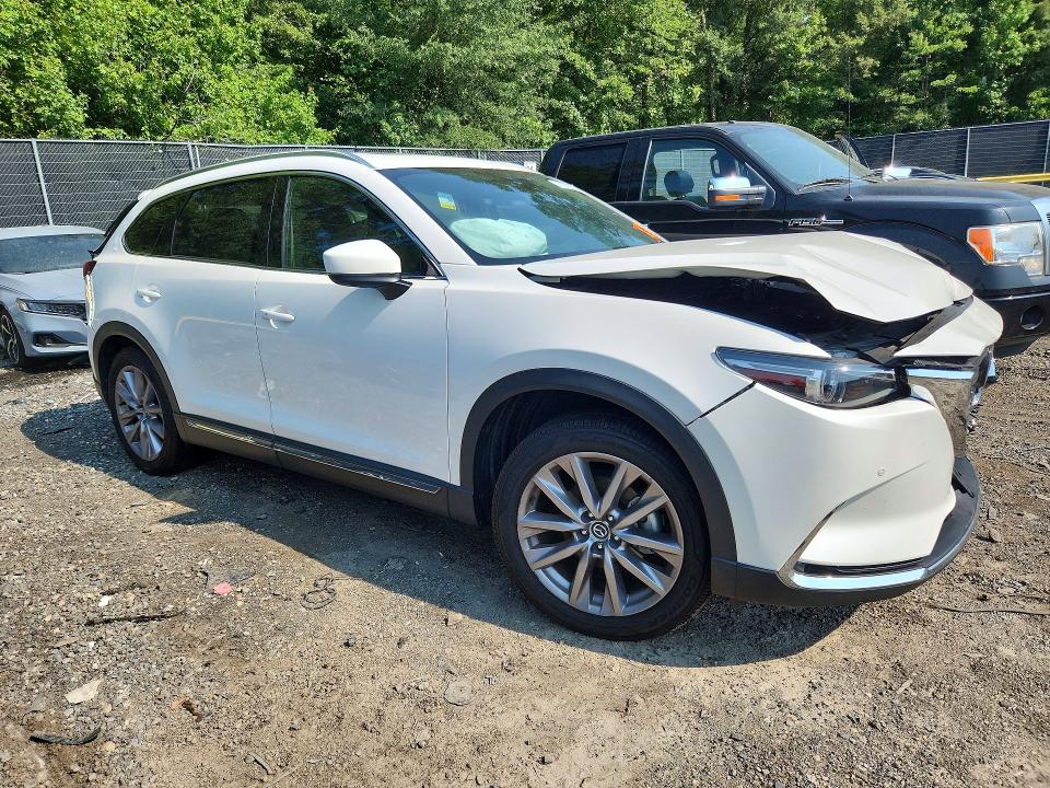 Photo 4 from auction – 2023 MAZDA CX-9 with VIN JM3TCBDY7P0632835