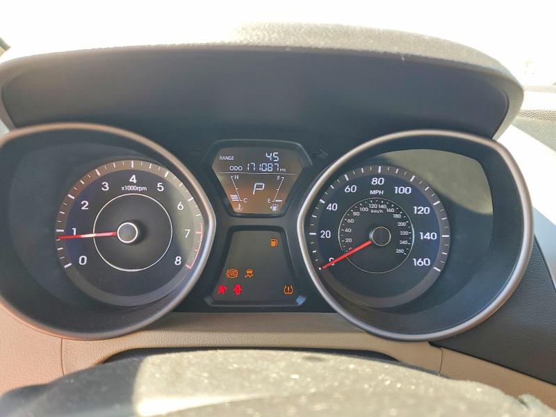 Photo 9 from auction – 2013 HYUNDAI ELANTRA with VIN 5NPDH4AE3DH227610