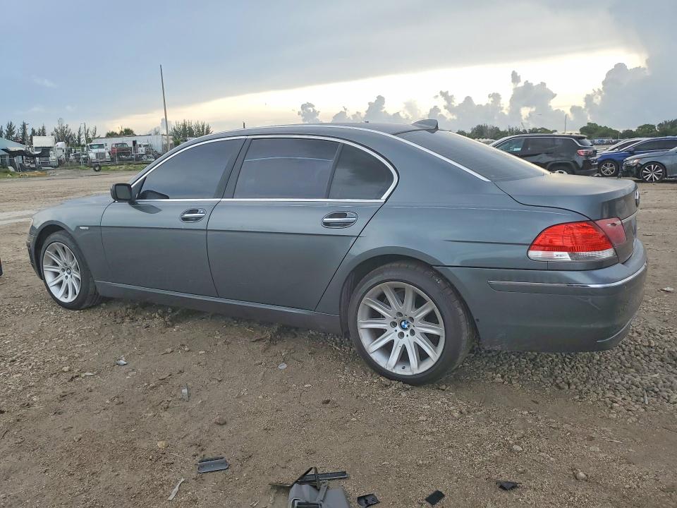 Photo 2 from auction – 2006 BMW 750 with VIN WBAHN835X6DT63348