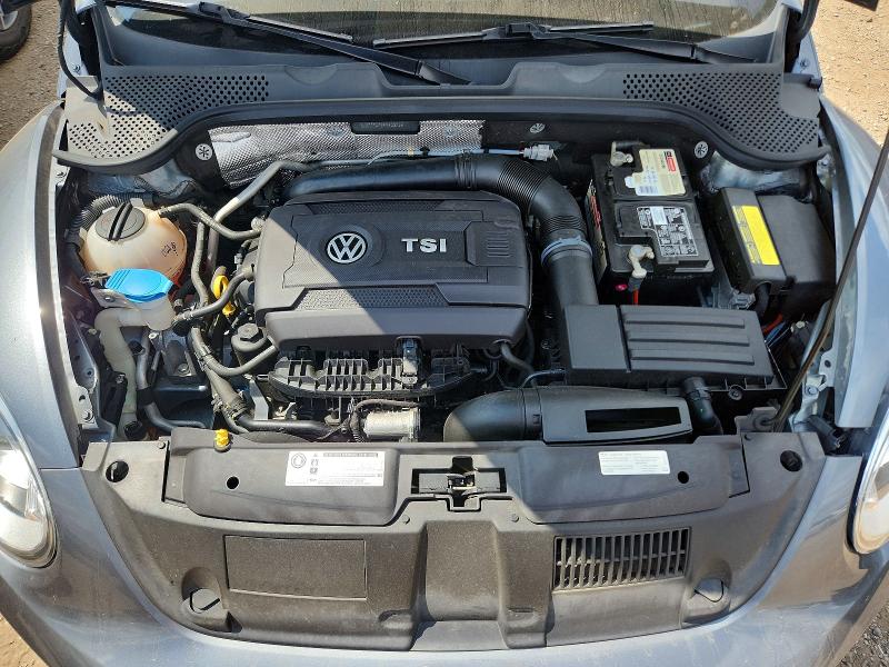 Photo 11 from auction – 2015 VOLKSWAGEN BEETLE with VIN 3VW7T7AT6FM803745