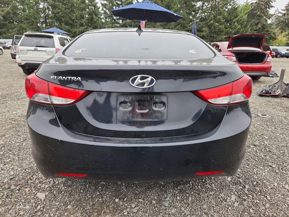 Photo 6 from auction – 2013 HYUNDAI ELANTRA with VIN KMHDH4AE8DU005596