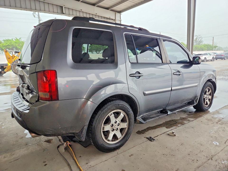 Photo 3 from auction – 2010 HONDA PILOT with VIN 5FNYF4H94AB008326