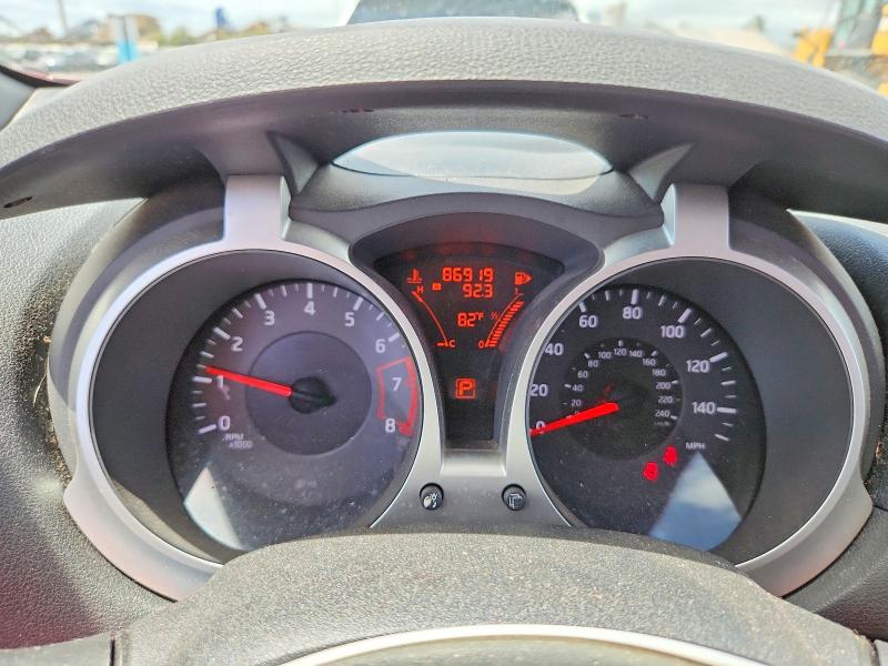 Photo 9 from auction – 2011 NISSAN JUKE with VIN JN8AF5MV6BT018546