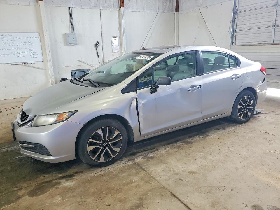 HONDA CIVIC 2014 with VIN 2HGFB2F83EH554005 - Photo from auction