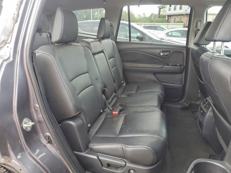 Photo 11 from auction – 2020 HONDA PILOT with VIN 5FNYF6H53LB008460