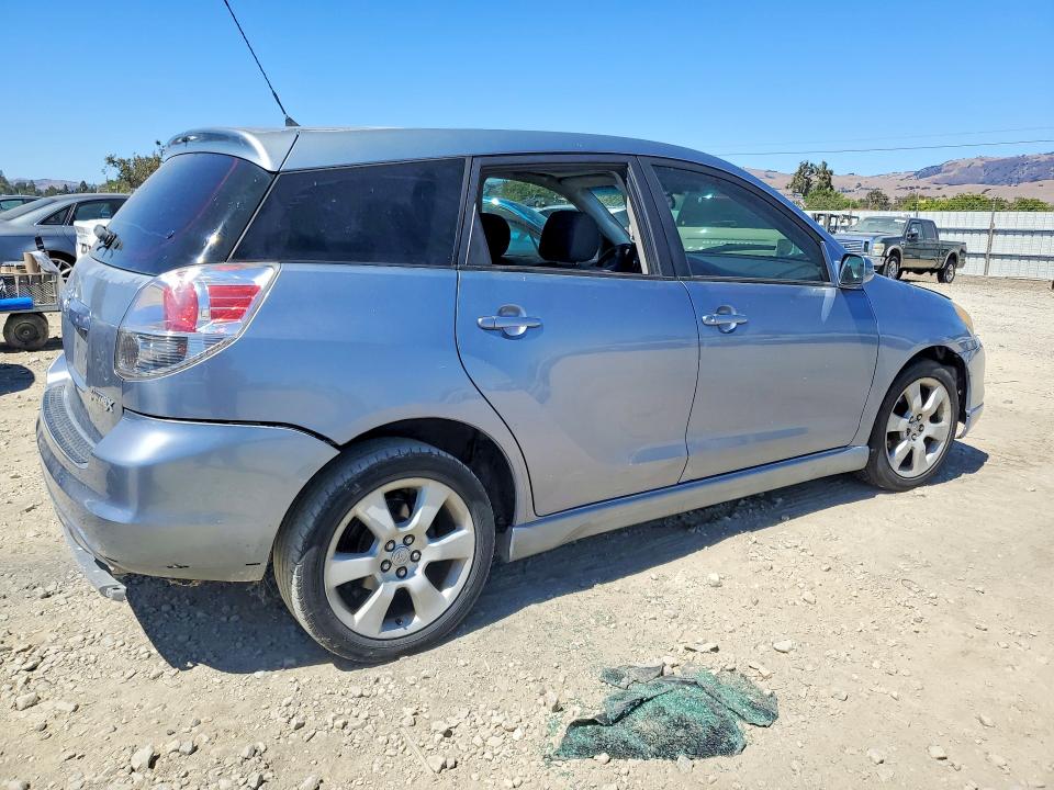 Photo 3 from auction – 2005 TOYOTA COROLLA MATRIX with VIN 2T1KY30E75C353881