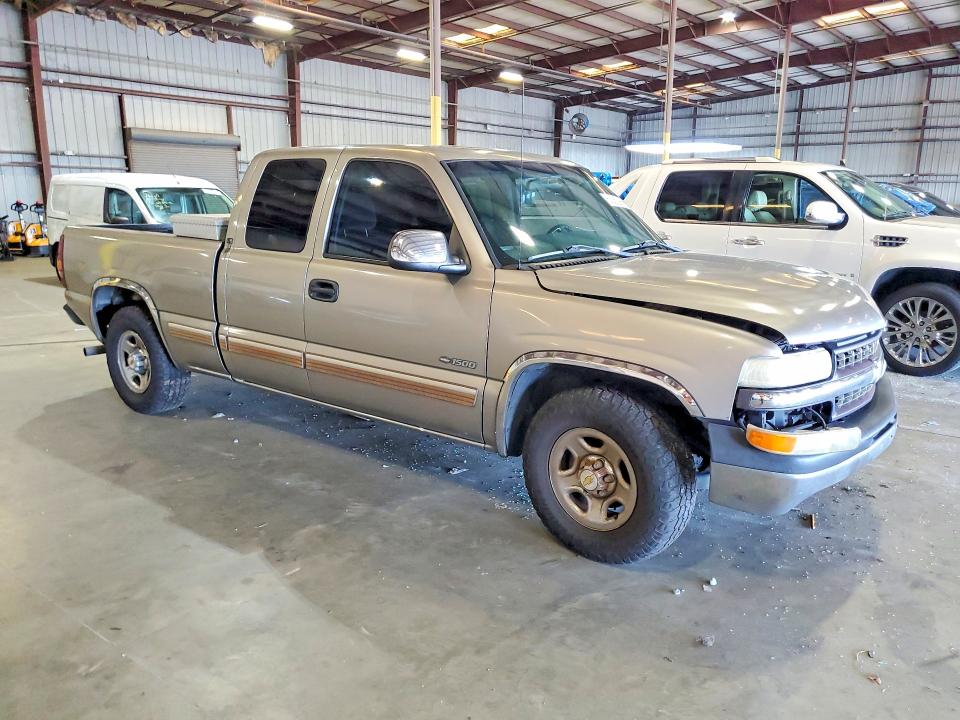 Photo 4 from auction – 2001 CHEVROLET SILVERADO with VIN 2GCEC19V911321722